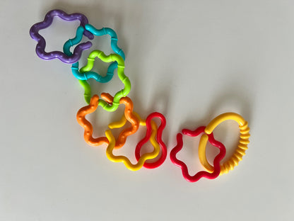 Chain toy