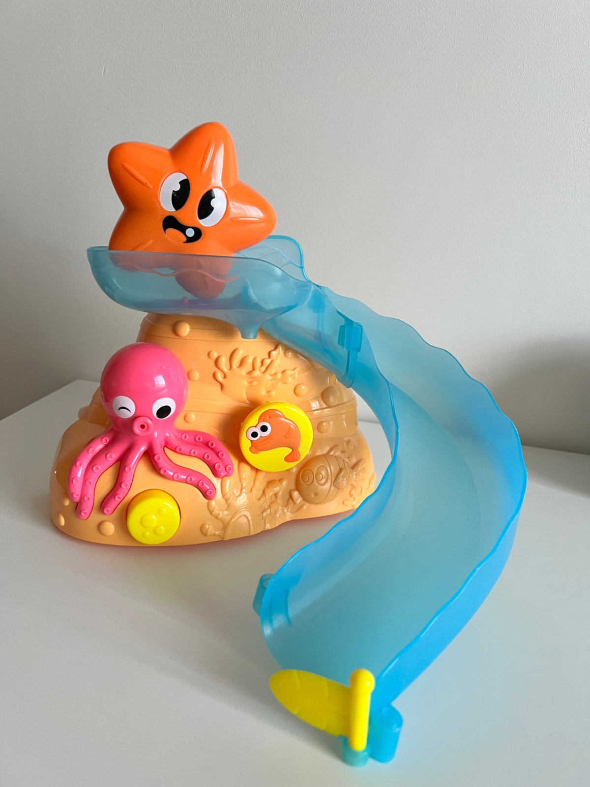 Bath music toy baby shark 