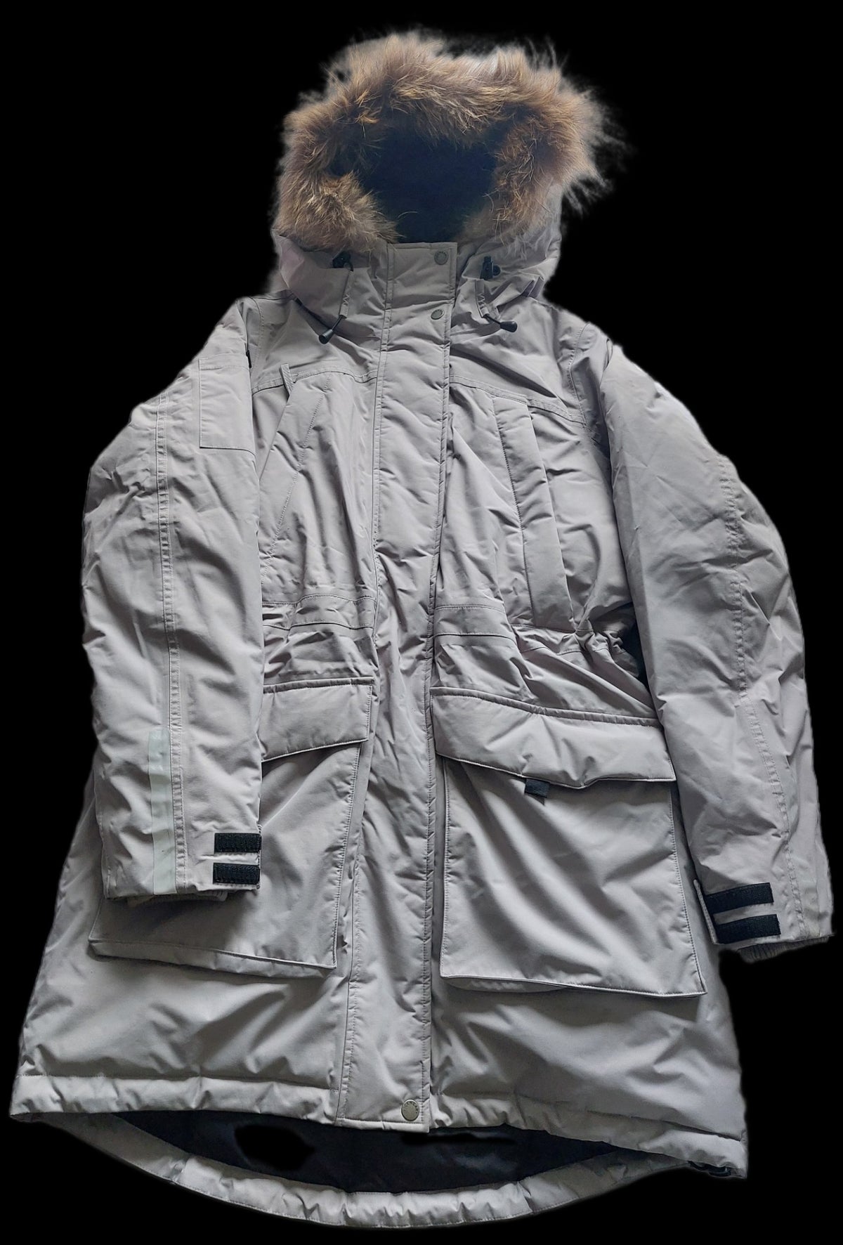 Hilda dúnúlpa frá Icewear – stærð M