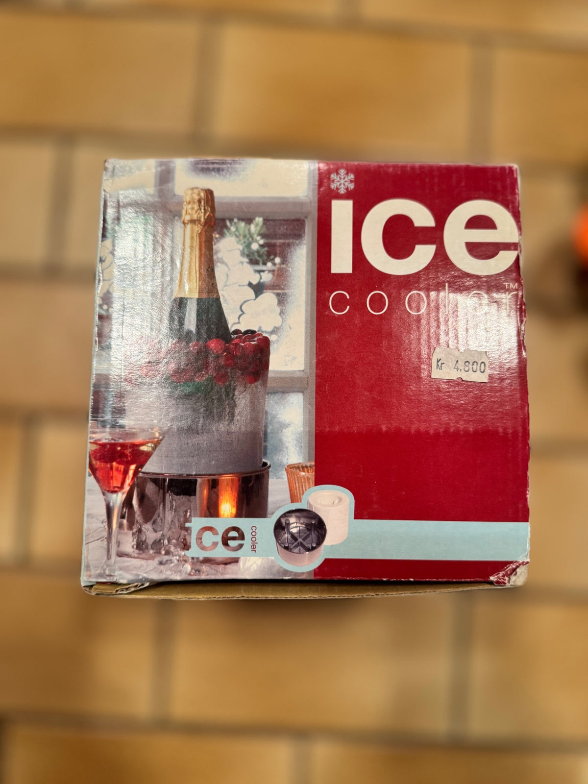 Ice cooler ný