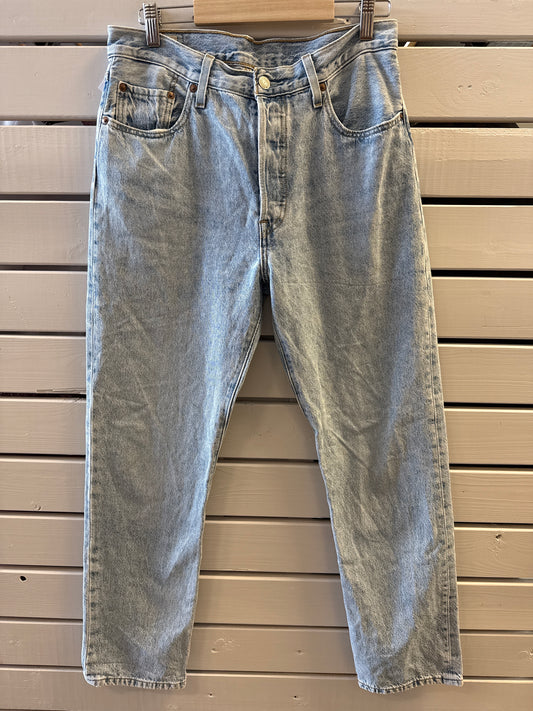 Bláar Levi’s - W29L30
