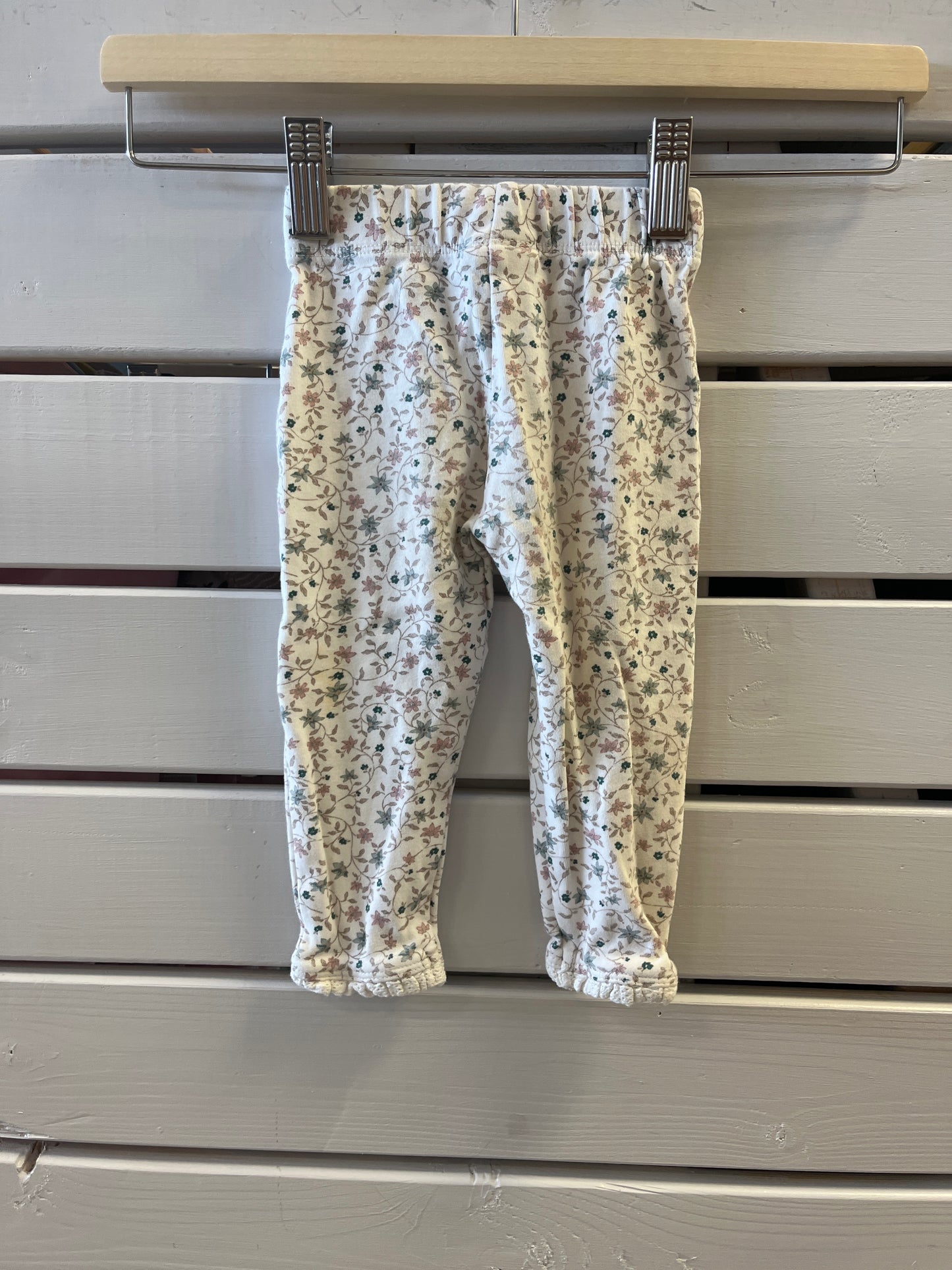 Aster&Oak buxur 6-12m