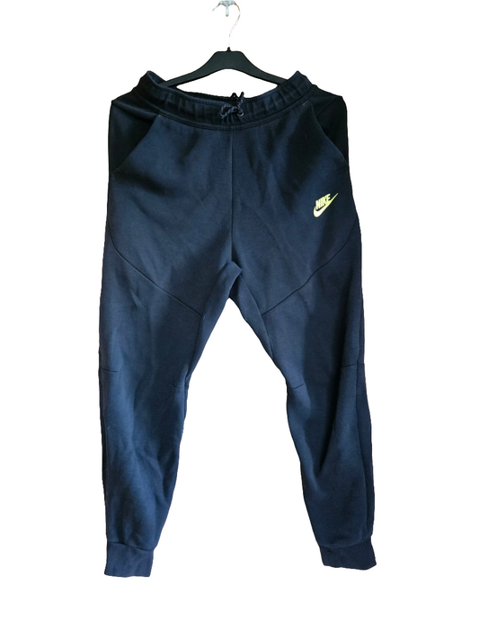 XS Nike tech fleece buxur svartar