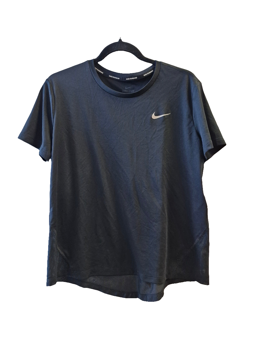 Nike DriFit bolur L