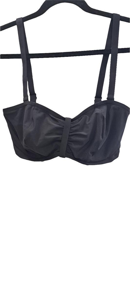 Bikinitoppur 70 G Nýr m miða