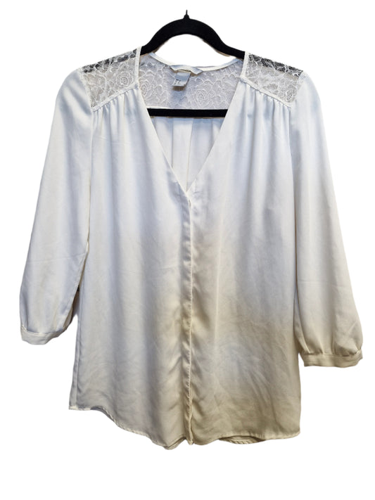 H&M skyrta m blúndu 40
