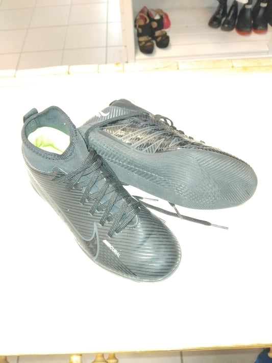 Nike innanhússskór, notaðir nokkrum sinnum34