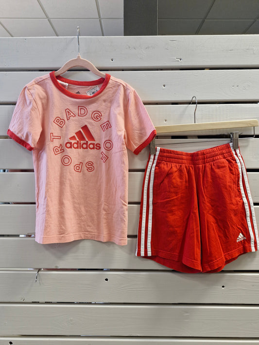 Adidas íþróttasett 128