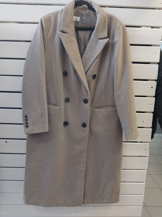 Primark dömukápa st.46