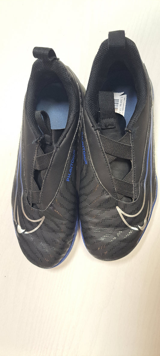 Nike innanhússkór 36,5 mjög lítið notaðir