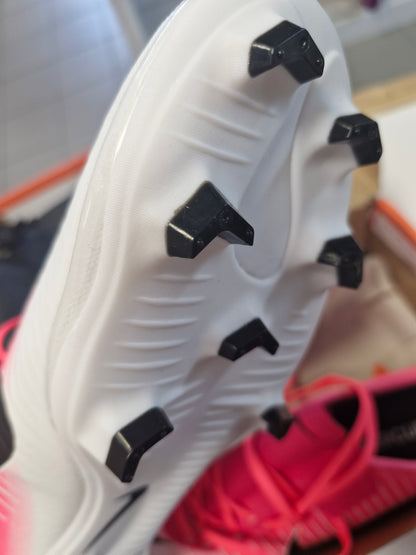 Splunkunýir Nike mercurial takkaskór 44.5