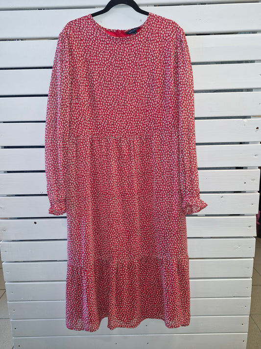 NewLook rauður 18