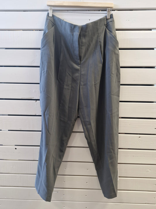 Asos buxur nýjar 44
