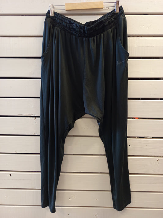 Nike buxur XL