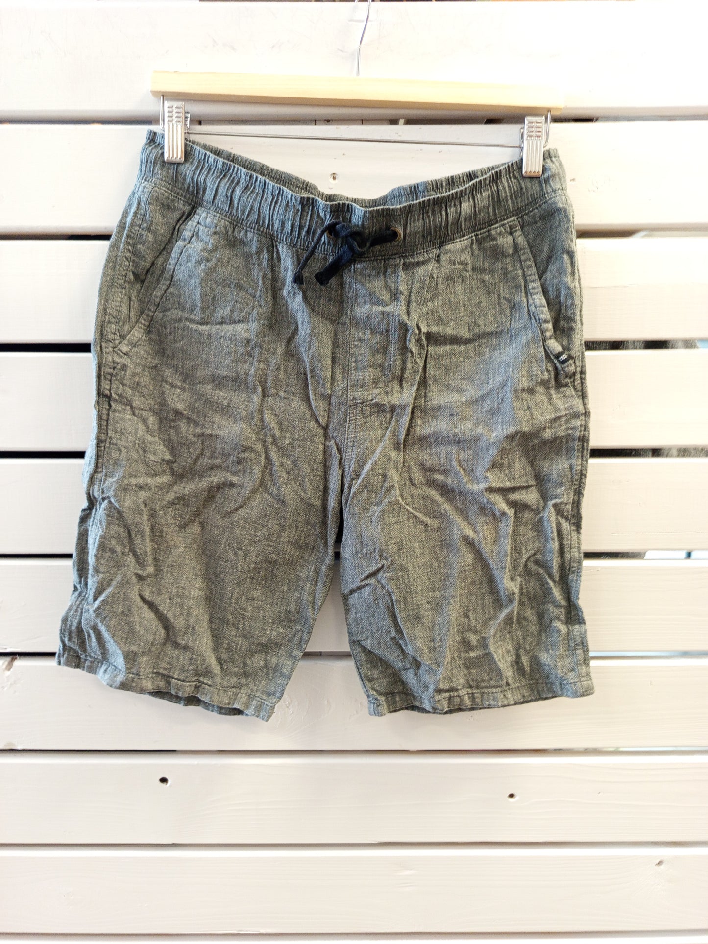 H&M hörstuttbuxur 170