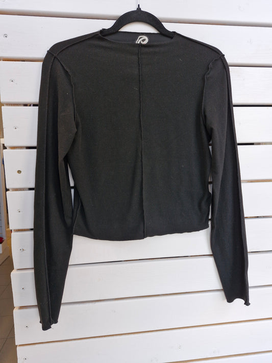 M 27 black peysa