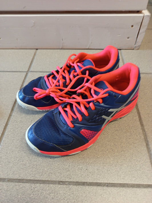 Asics skór39,5