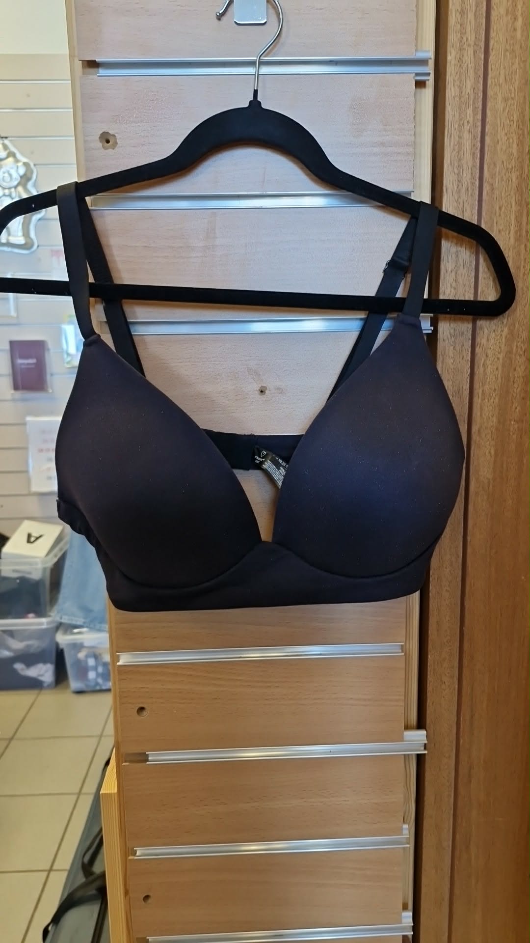 Primark svartur toppur 80E